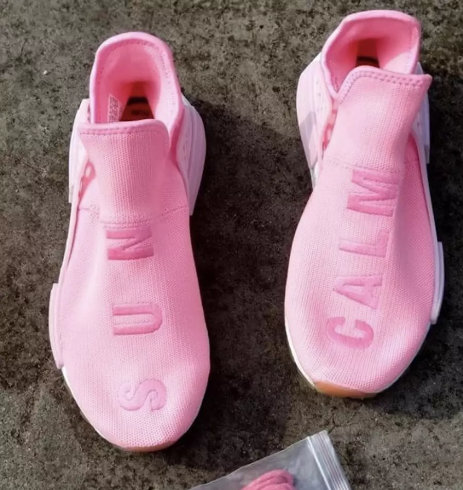 Adidas NMD Hu Pink Gum Дата випуску