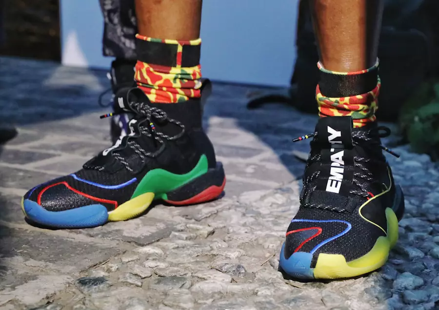 Pharrell adidas Crazy BYW X Comhbhá buíochais