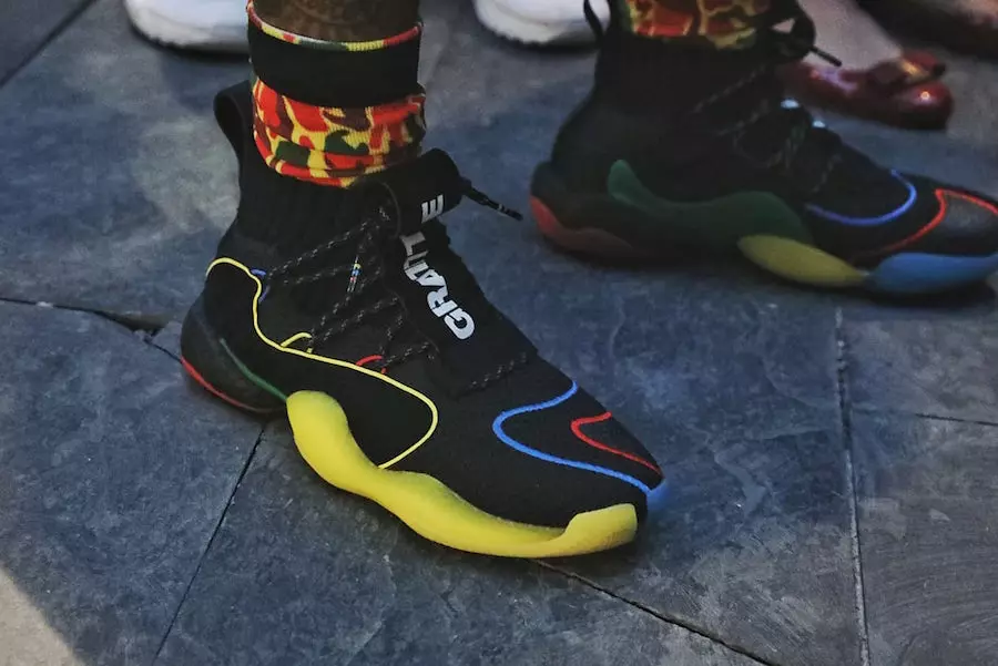 Pharrell adidas Crazy BYW X ကျေးဇူးတရား စာနာမှု