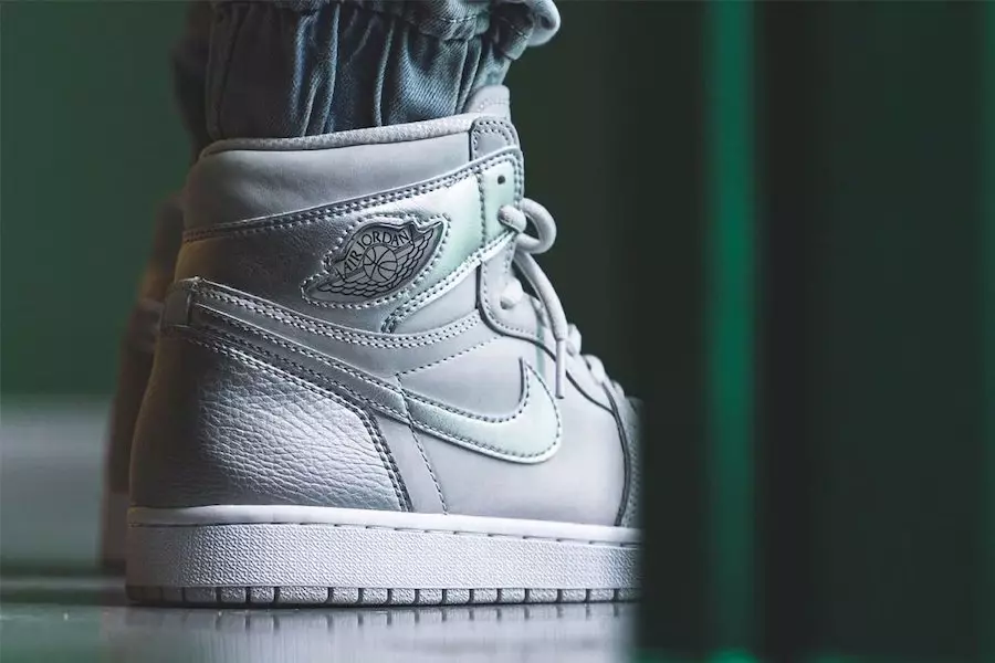 Air Jordan 1 Japan Silver 555088-029 Ημερομηνία κυκλοφορίας On-Feet