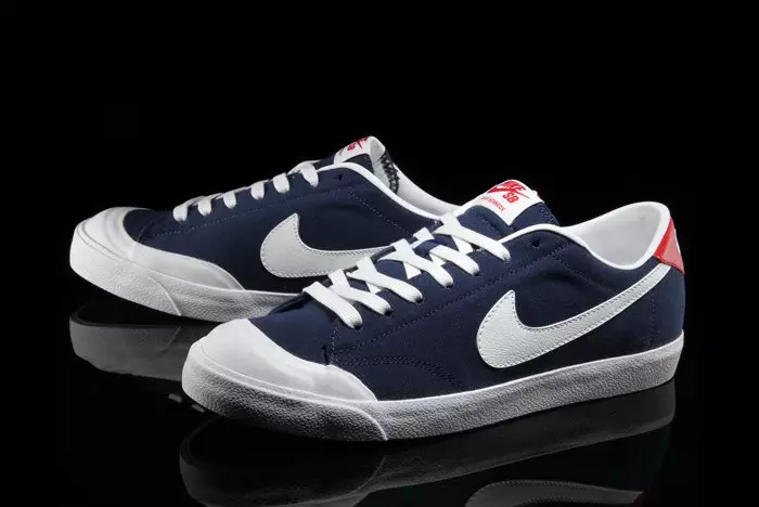 Nike SB Zoom All Court CK Meán Oíche Cabhlach