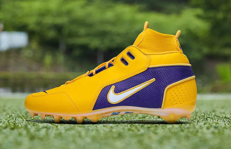 OBJ Nike Vapor Dokunulmaz Pro 3 Cleat LSU Lakers