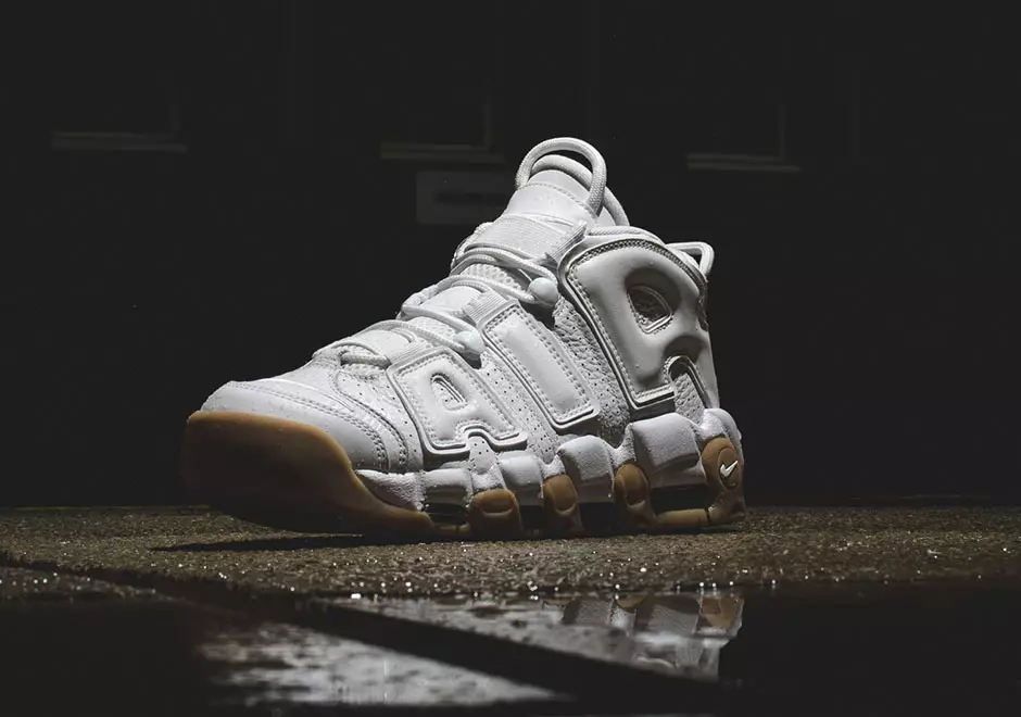 Biela guma Nike Air More Uptempo