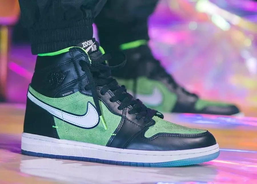 Air Jordan 1 High Zoom Black Green CK6637-002 Дата на издаване на крака