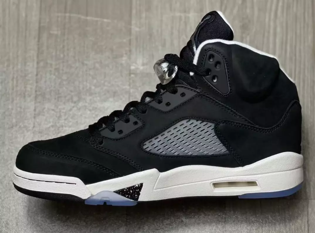 Air Jordan 5 Oreo CT4838-011 2021 Giá ngày phát hành