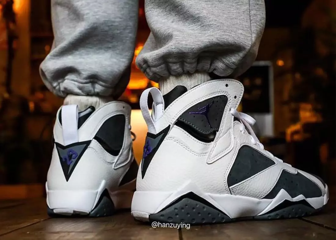 Air Jordan 7 Flint 2021 CU9307-100 Tanggal Rilis On-Feet