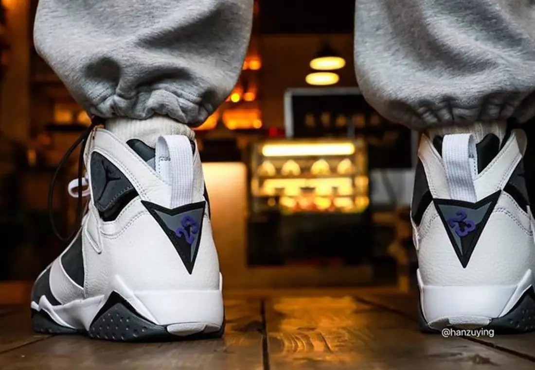 Air Jordan 7 Flint 2021 CU9307-100 Dátum vydania na nohách