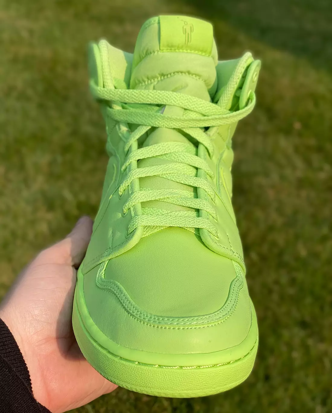 Billie Eilish Air Jordan 1 KO DN2857-330 Թողարկման ամսաթիվ