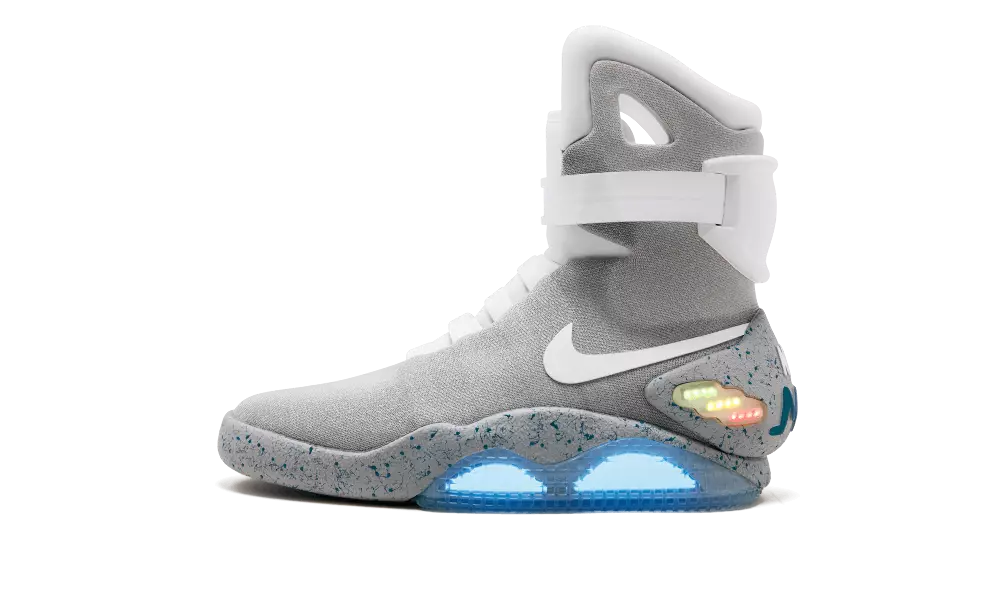 Nike MAG