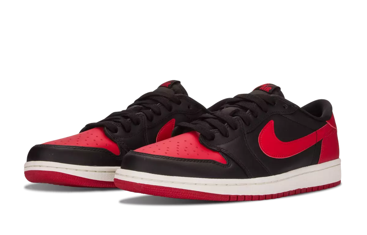 Air Jordan 1 Low OG Breed