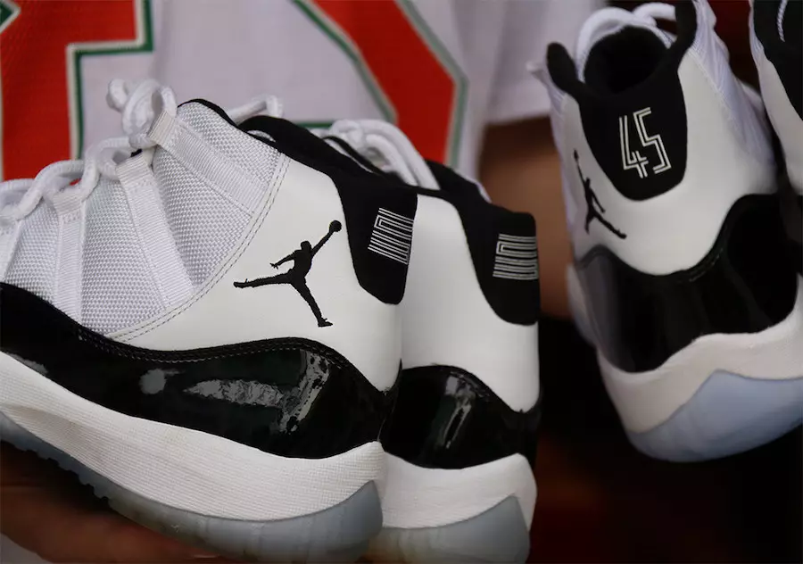 Comparație Air Jordan 11 Concord 2018 și 2011