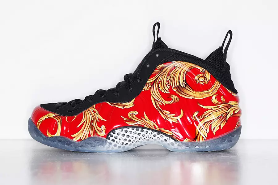 Supreme x Nike Air Foamposite Bir