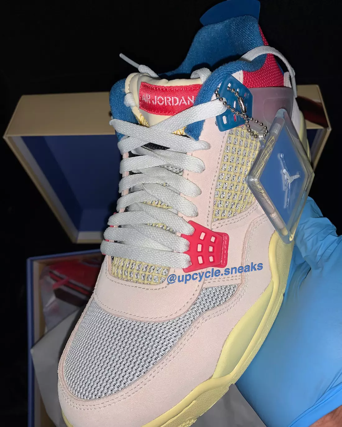 Union Air Jordan 4 Guava Ice Light Bone Brigade Blue Light Fusion Red DC9533-800 Дата выпуска