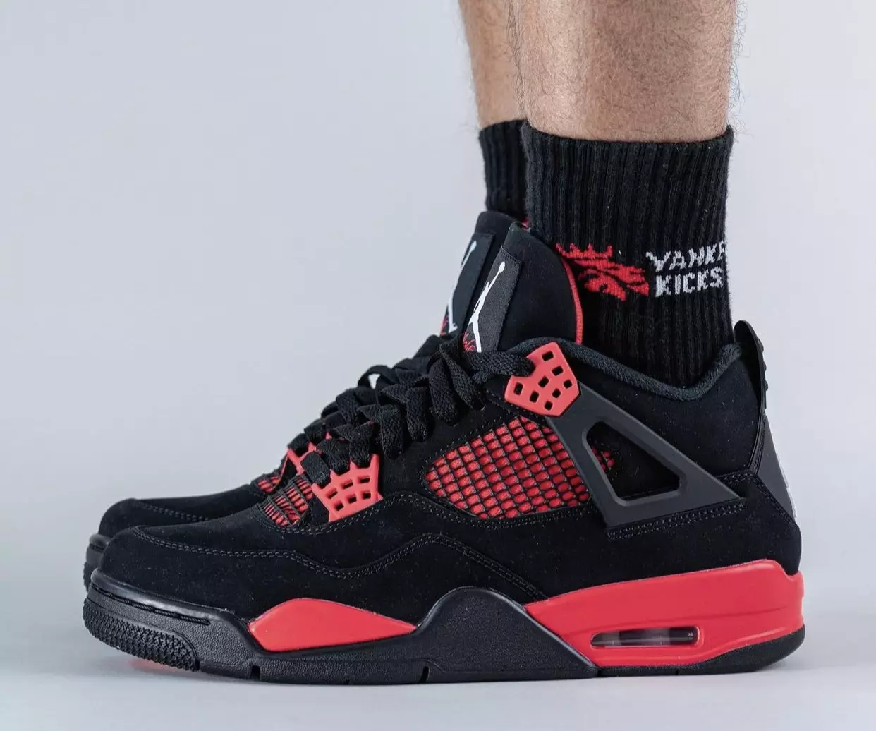 تاریخ انتشار Air Jordan 4 Red Thunder Crimson CT8527-016