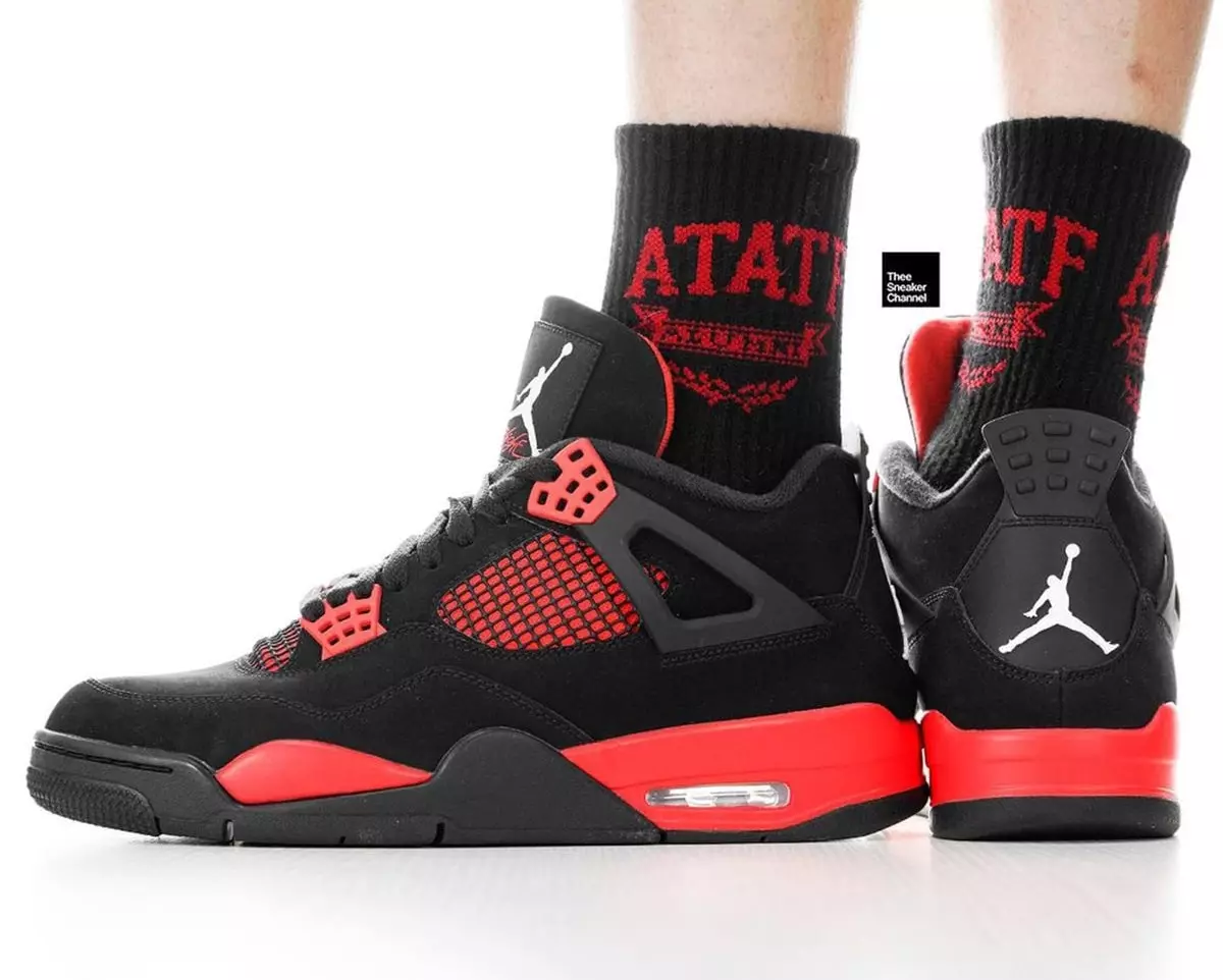 Air Jordan 4 Red Thunder CT8527-016 uz kājām