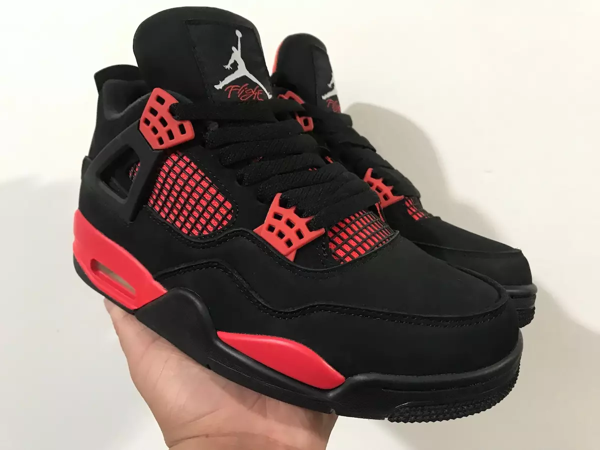 Air Jordan 4 Red Thunder מעלדונג טאָג