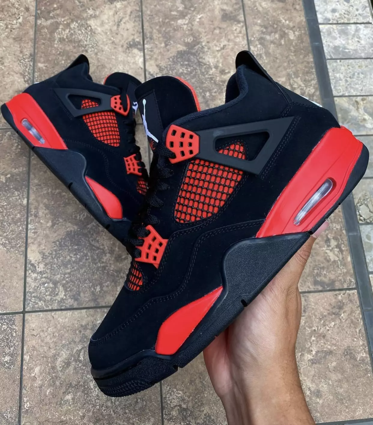 Air Jordan 4 Red Thunder CT8527-016 Data lansării Preț