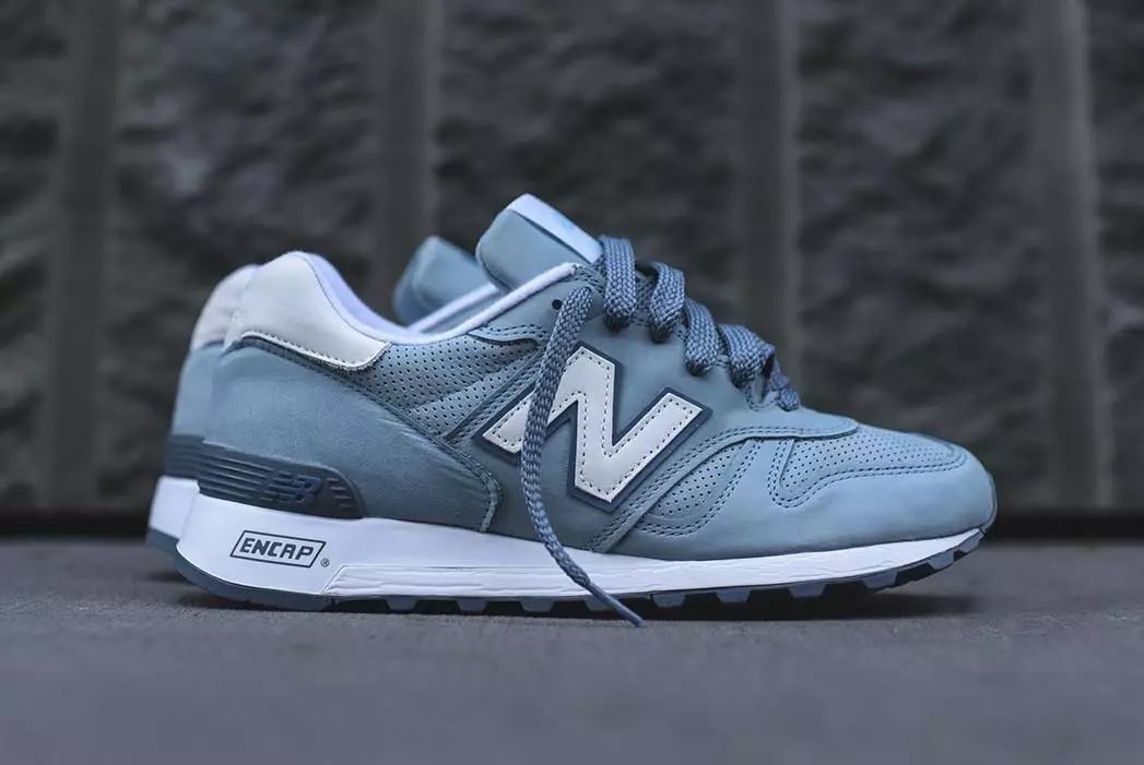 New Balance 1300 Distinct