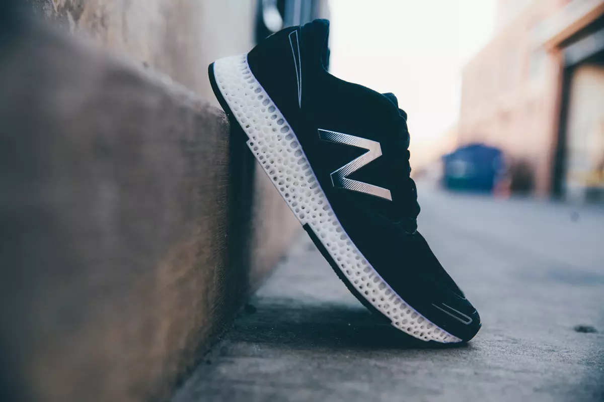 New Balance 3D տպված սպորտային կոշիկներ