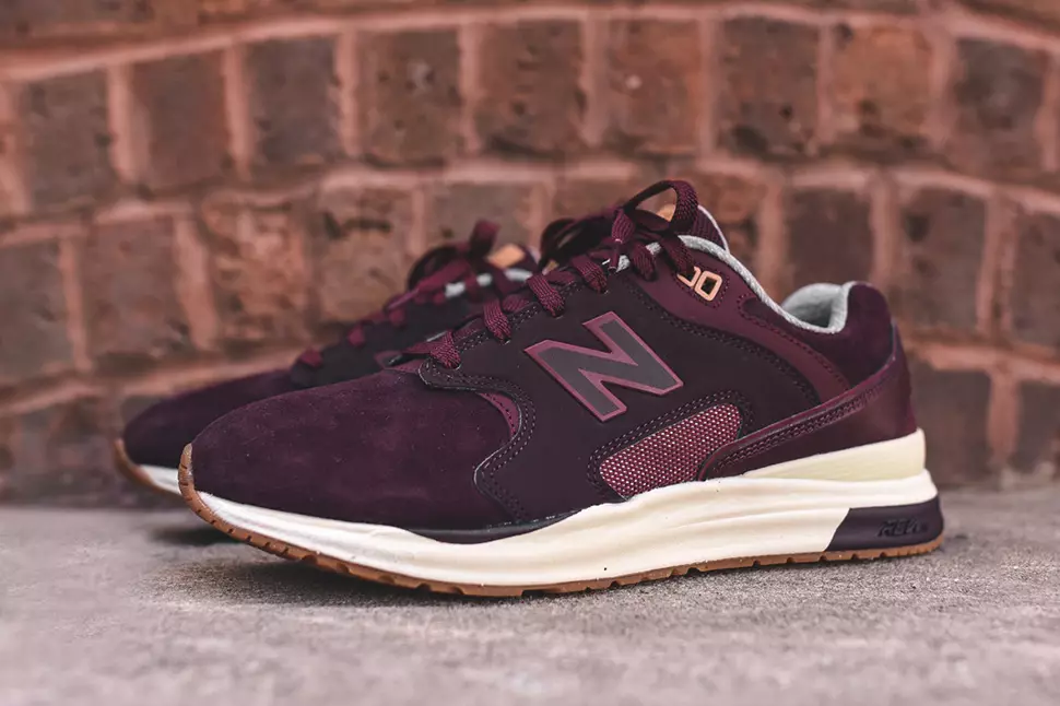 New Balance ML1550