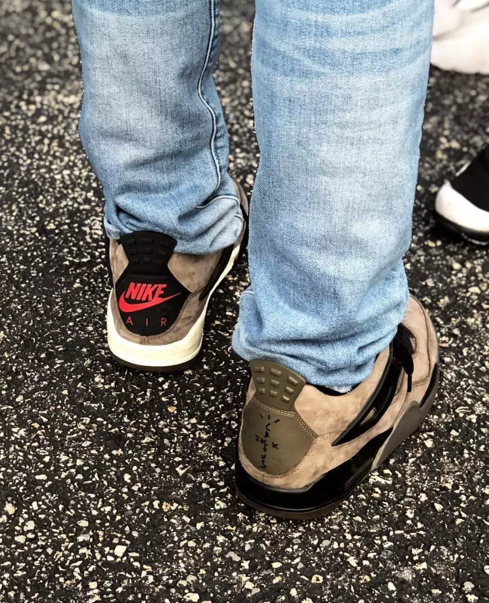 Date de sortie de la Air Jordan 4 Olive de Travis Scott