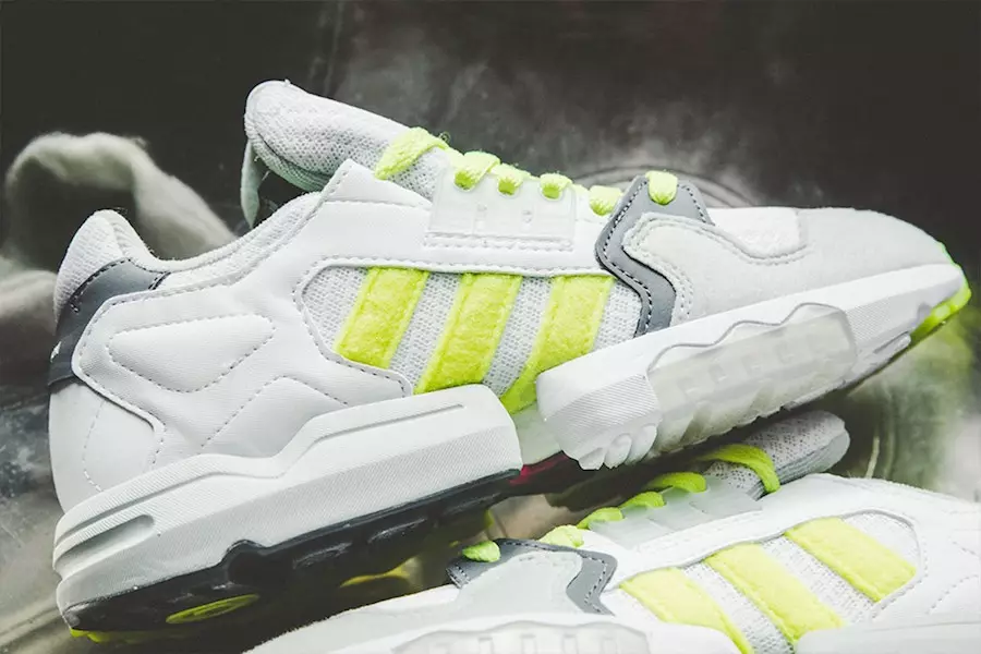 Ημερομηνία κυκλοφορίας του Footpatrol adidas ZX Torsion