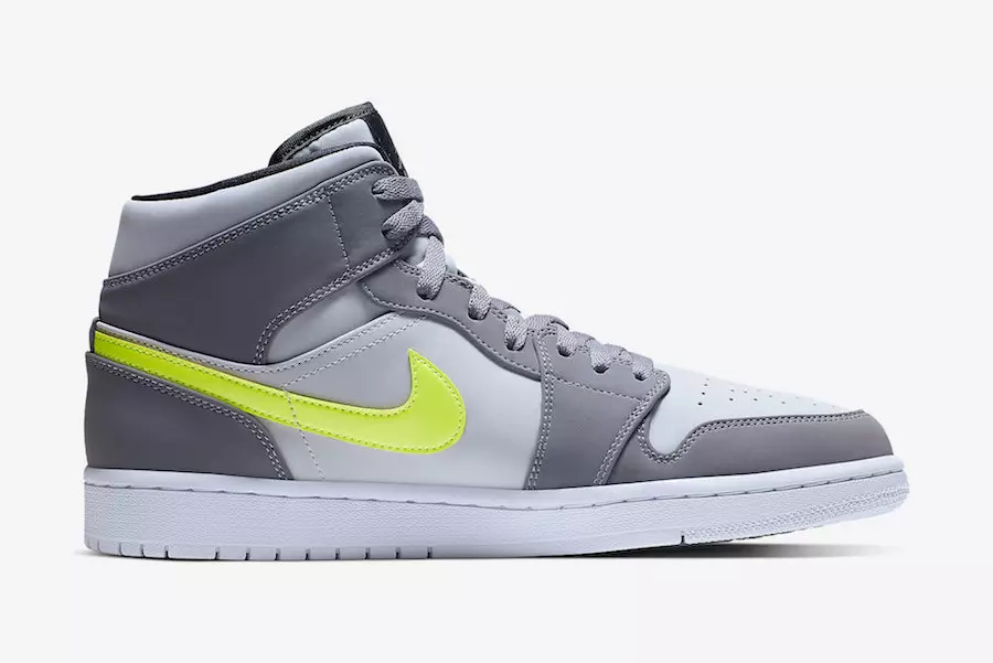 Air Jordan 1 Mid 554724-072 Data tal-Ħruġ