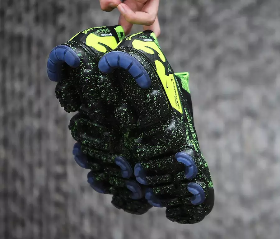 Akronīms Nike Air VaporMax Moc 2 Black Volt AQ0996-007