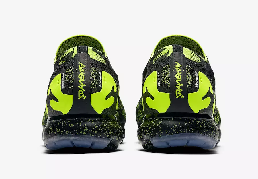 אַקראָנים Nike VaporMax Moc 2 Black Volt AQ0996-007