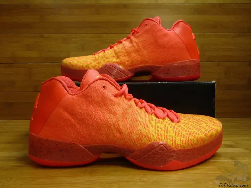 Air Jordan XX9 Low Oak Hill академиясы