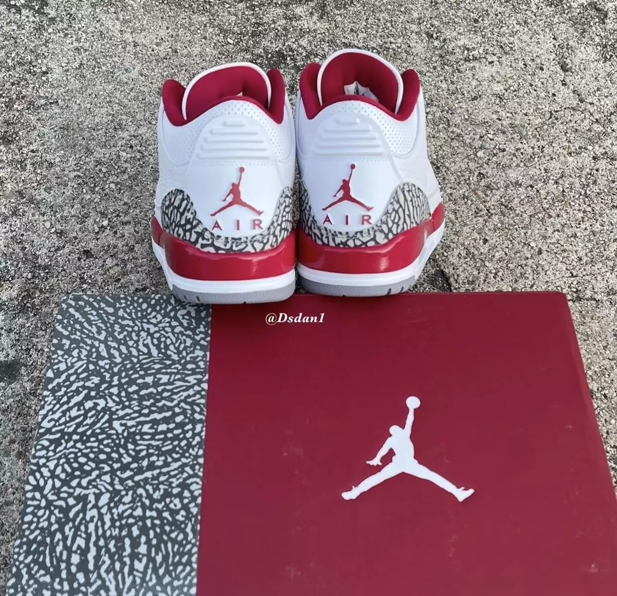 Air Jordan 3 Cardinal Red CT8532-126 Шығарылған күні қолында