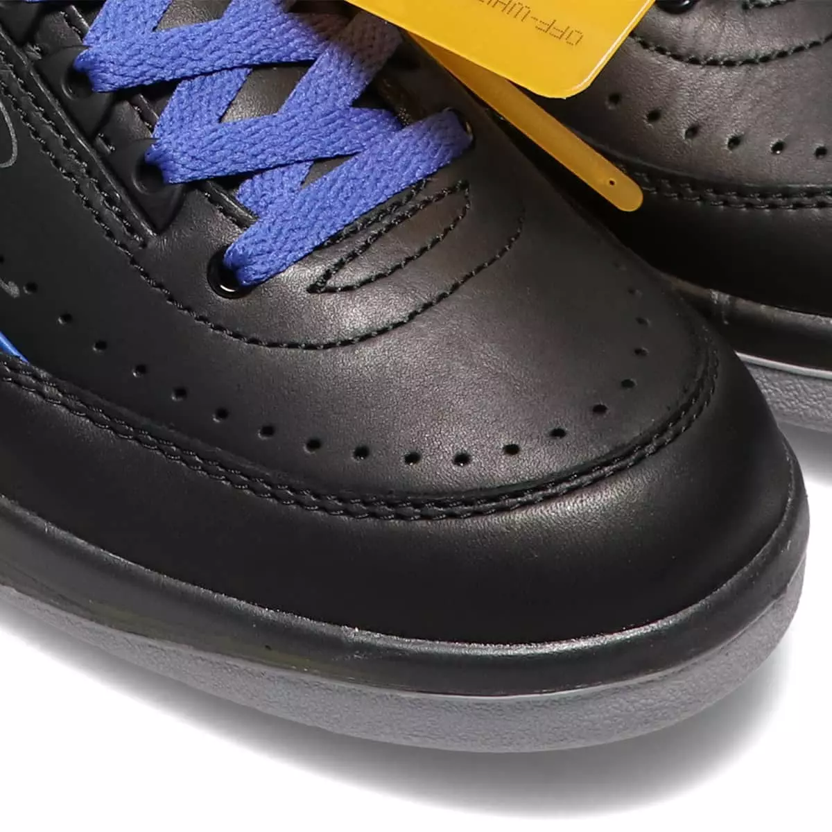 2021 Off-White Air Jordan 2 Low Black Varsity Royal DJ4375-004 väljalaskekuupäev