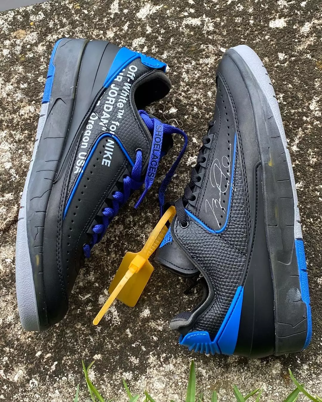 Off-White Air Jordan 2 Basso Nero Blu DJ4375-004 Data di rilascio