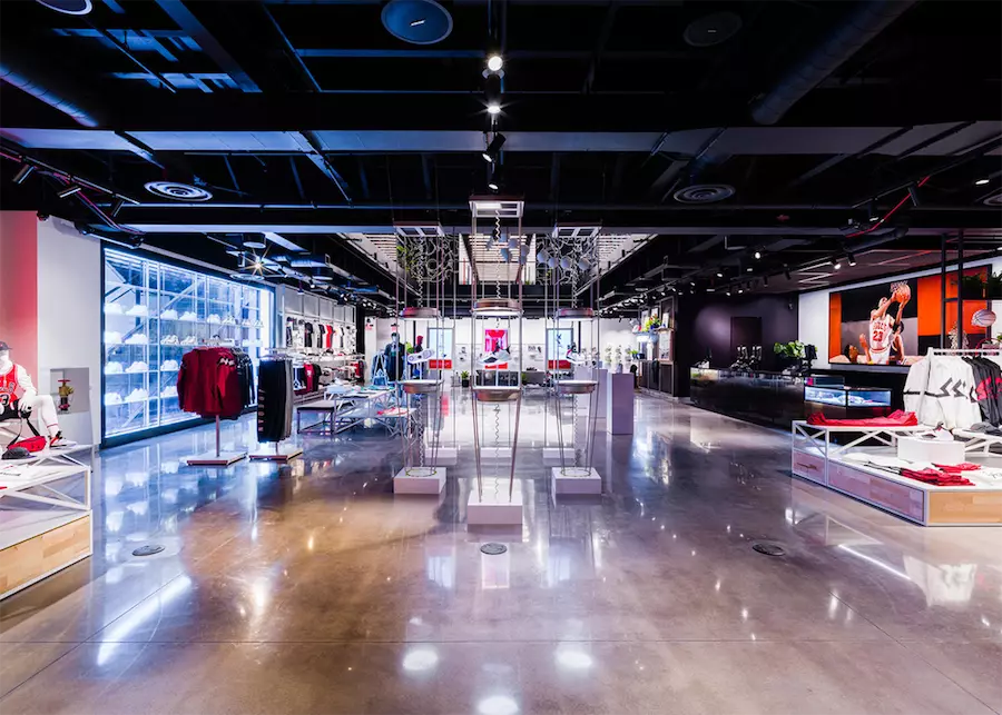 Im New Los Angeles Store von Jordan Brand 13922_13