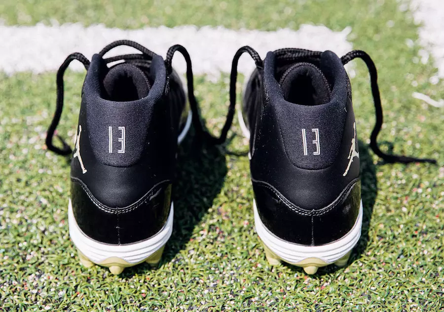 جوردان براند NFL Jumpman Logo Cleats