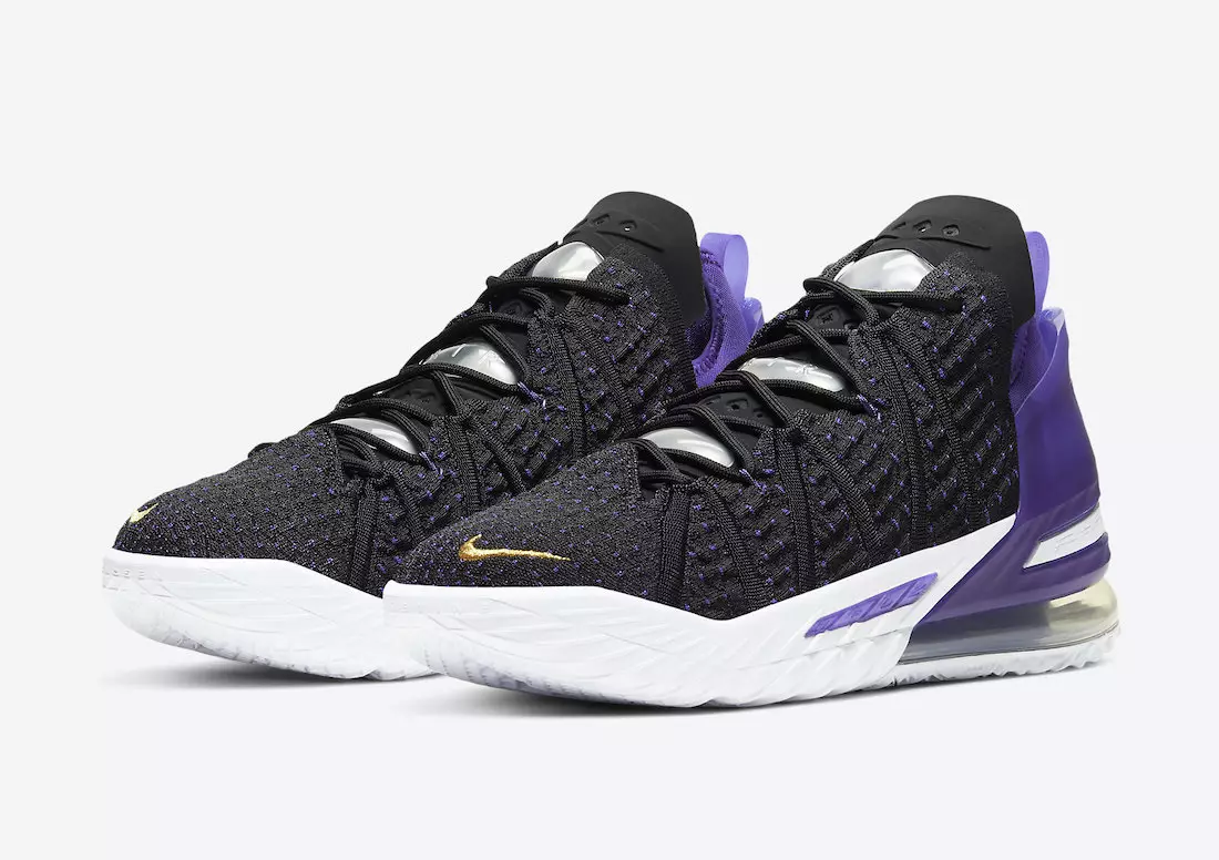 Nike LeBron 18 aparece em Lakers roxo e dourado