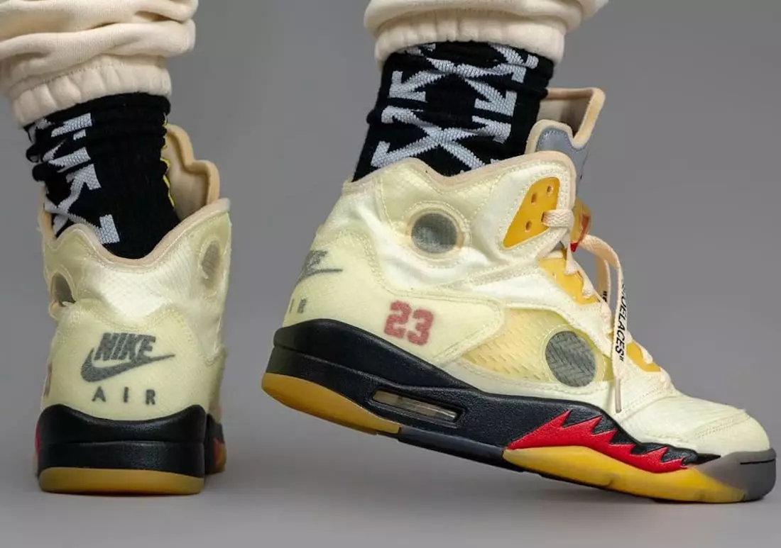 Off-White Air Jordan 5 Sail Fire Red Data lansării DH8565-100 On-Feet