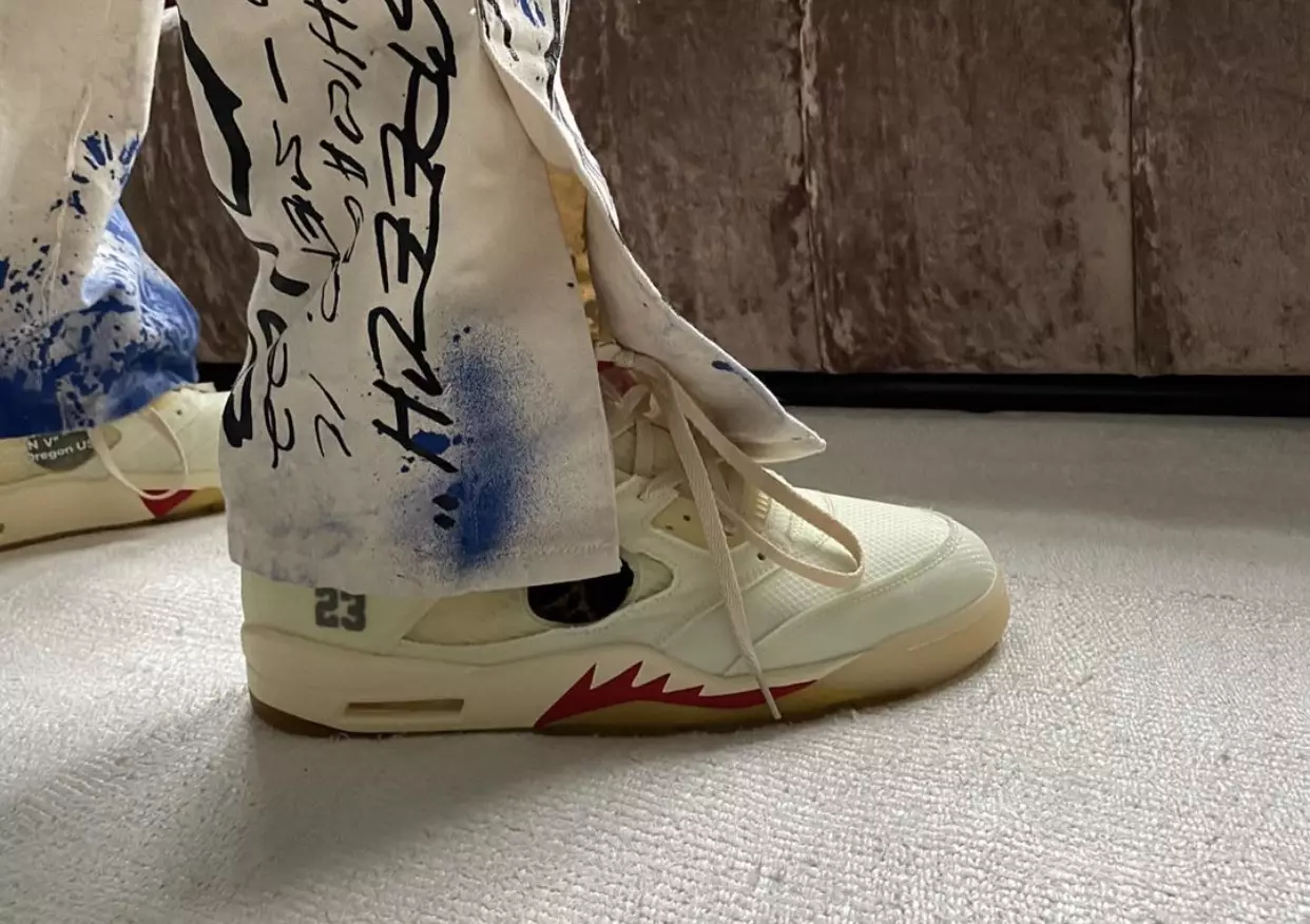 Off-White Air Jordan 5 Sail Red Silver CT8480-100 Izlaišanas datums