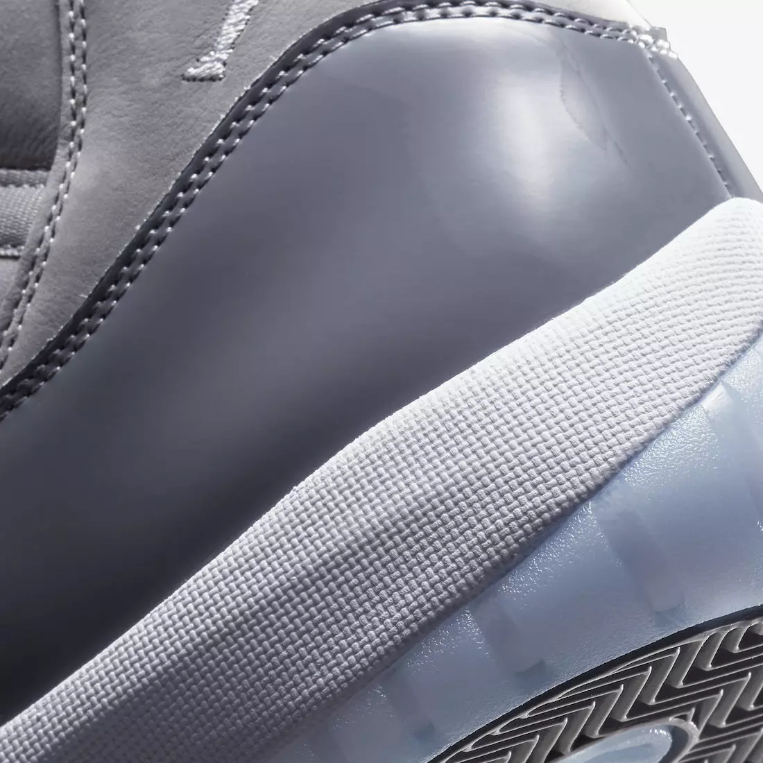 Датум на издавање Air Jordan 11 Cool Grey 2021 CT8012-005