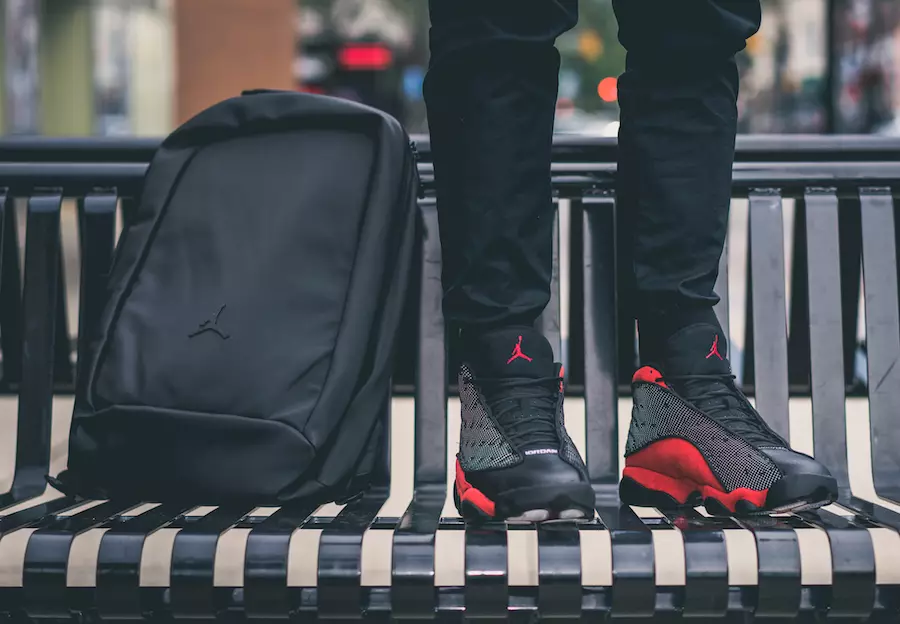 Air Jordan 13 Bred 2017 Retro ant kojų