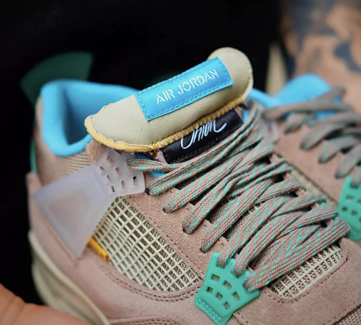 Union x Air Jordan 4 Taupe Haze DJ5718-242 تاريخ الإصدار السعر