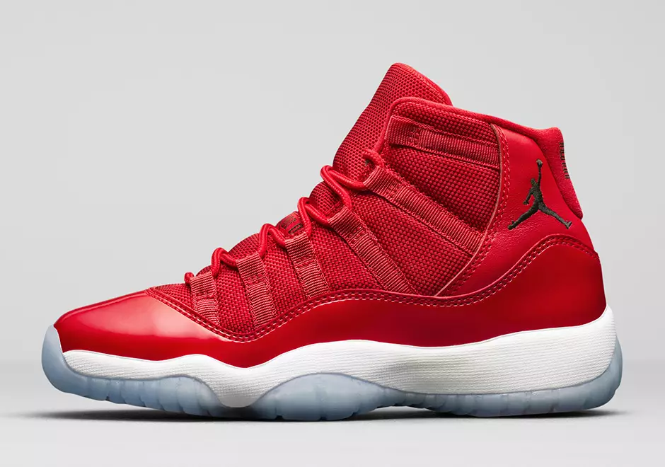 Air Jordan 11 Menang Seperti 96 Chicago 378037-623