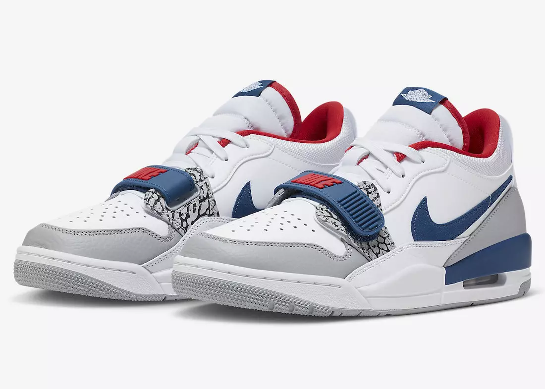 Афіцыйныя фатаграфіі Jordan Legacy 312 Low “True Blue”