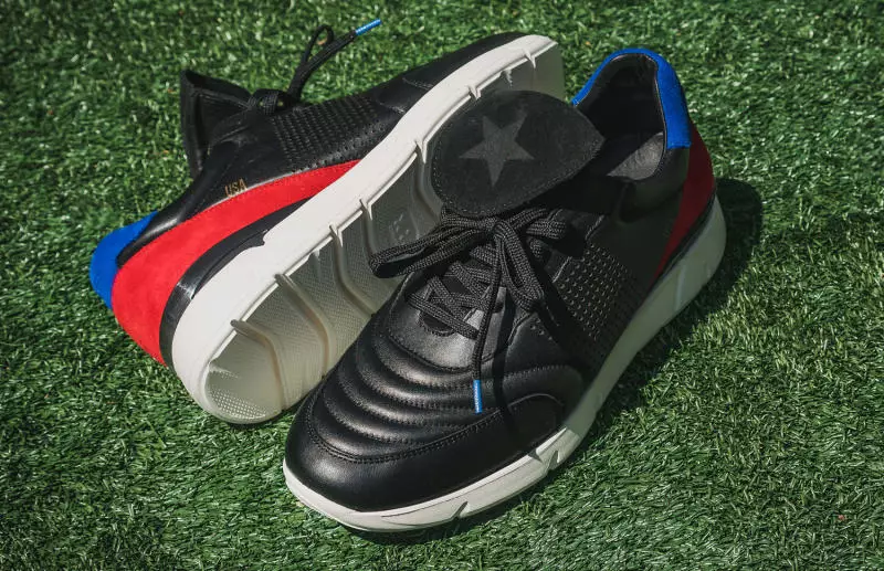 أحذية باكر Umbro Linesman Trainer COPA 100