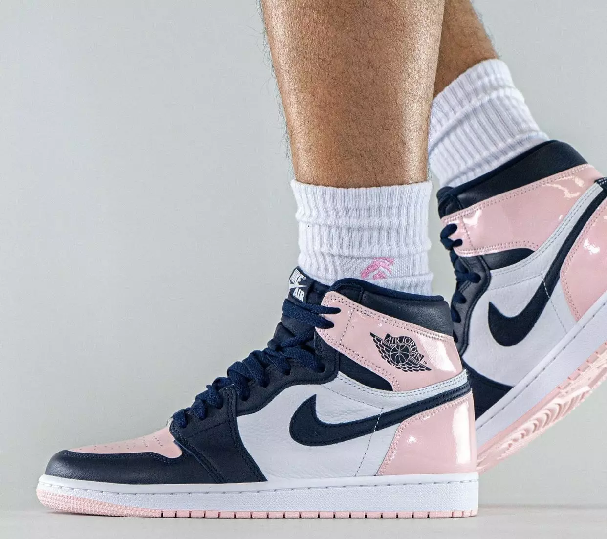 Air Jordan 1 Bubblegum Atmosphere DD9335-641 Çıkış Tarihi On-Feet