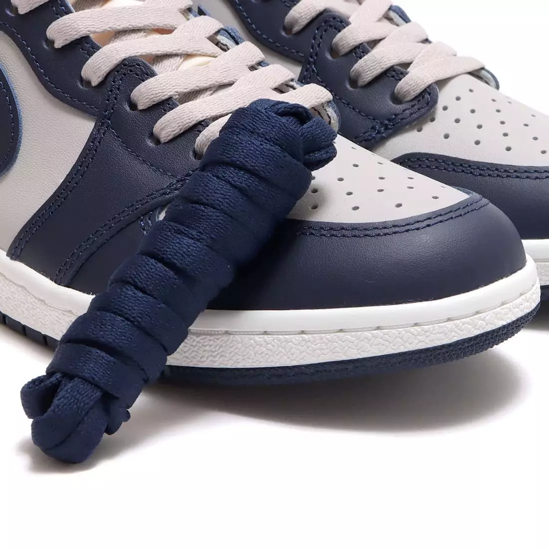 Air Jordan 1 High 85 Georgetown College Navy BQ4422-400 Çıkış Tarihi