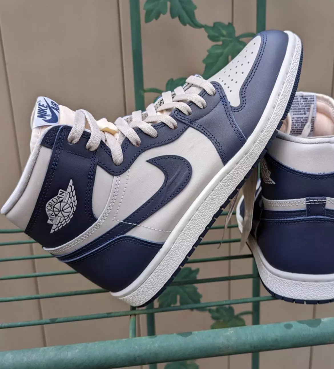 Air Jordan 1 High 85 Georgetown College Navy BQ4422-400 Tarehe ya Kutolewa