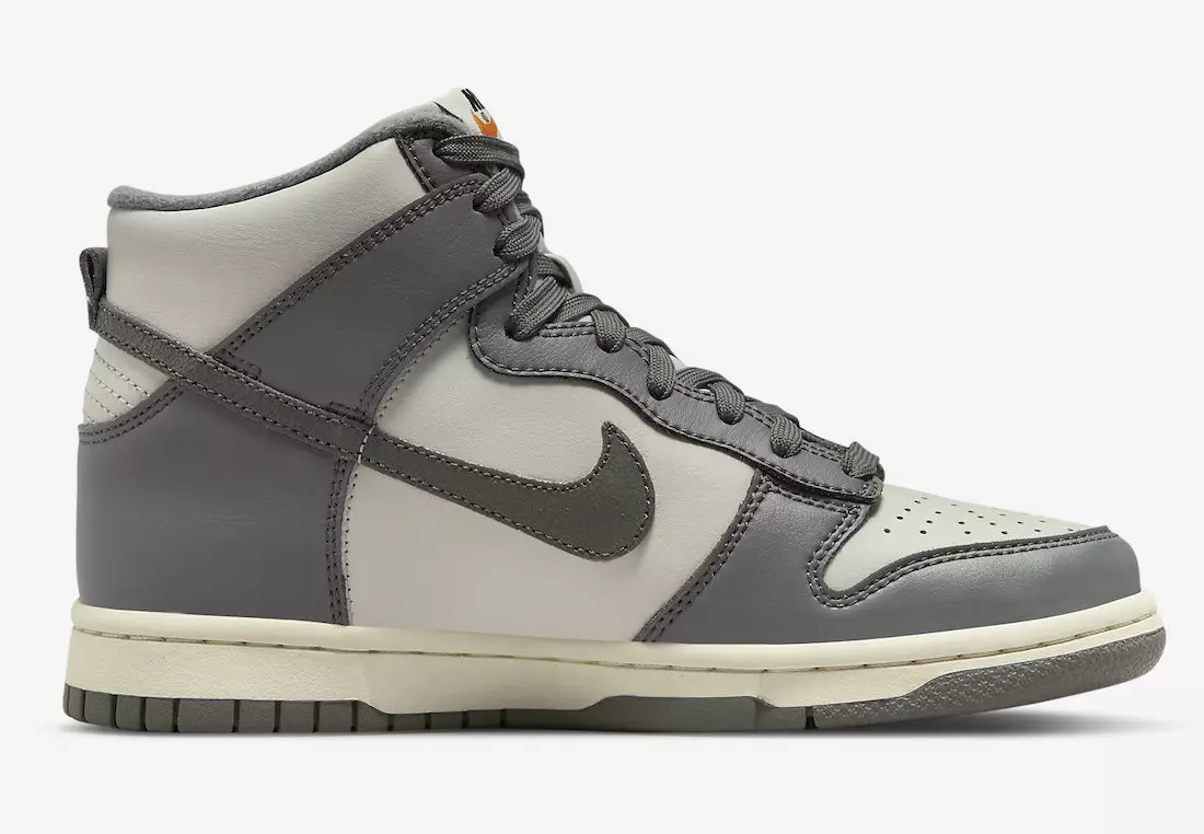 Nike Dunk High Grey DM1028-001 Датум на издавање