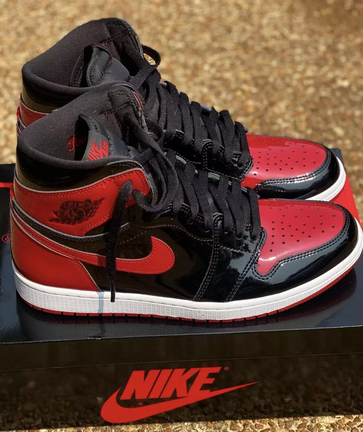 Air Jordan 1 High Bred szabadalom 555088-063 2021 Megjelenés dátuma