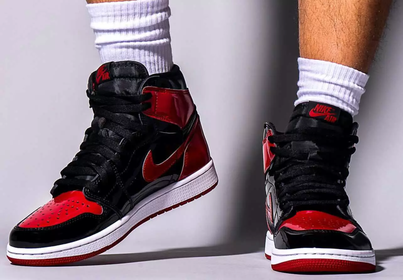 Air Jordan 1 Bred Patent 555088-063 Releasedatum op de voeten